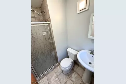 44 Drake Rd, Franklin Township, NJ 08873 - Photo 17