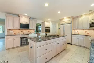 15 McDonough Pl, North Caldwell, NJ 07006 - Photo 11