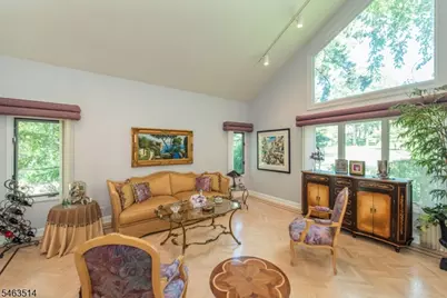 15 McDonough Pl, North Caldwell, NJ 07006 - Photo 7