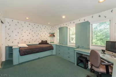 15 McDonough Pl, North Caldwell, NJ 07006 - Photo 33
