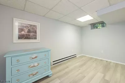 15 McDonough Pl, North Caldwell, NJ 07006 - Photo 37