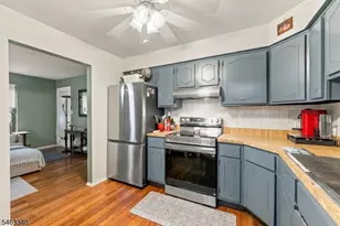 76M Farm Rd, Hillsborough Township, NJ 08844 - Photo 11