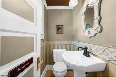 110 W Washington Ave, Washington Boro, NJ 07882 - Photo 17