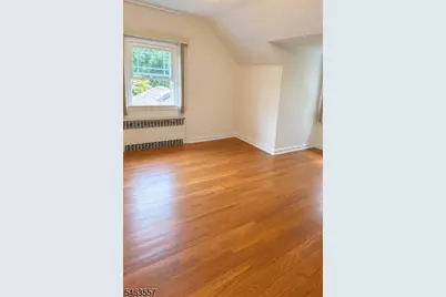1 Roosevelt Blvd, Florham Park, NJ 07932 - Photo 11