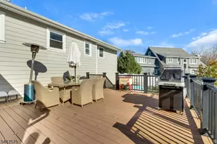 58 Edgewood Dr, Florham Park, NJ 07932 - Photo 33