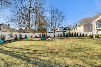 58 Edgewood Dr, Florham Park, NJ 07932 - Photo 37