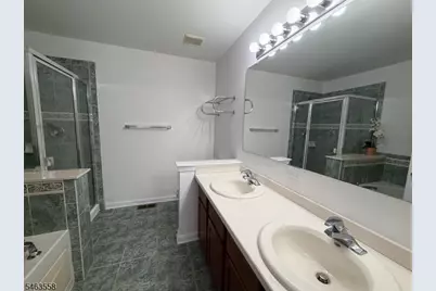 200 Riverwalk Way, Clifton, NJ 07014 - Photo 17