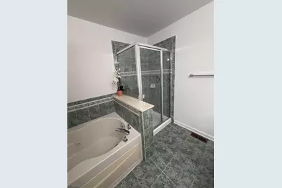 200 Riverwalk Way, Clifton, NJ 07014 - Photo 25