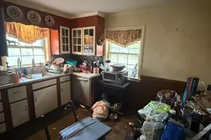 89 Old Clinton Rd, Raritan Township, NJ 08822 - Photo 9