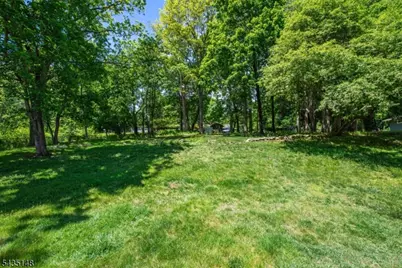 34 Unneberg Ave, Roxbury Township, NJ 07876 - Photo 35