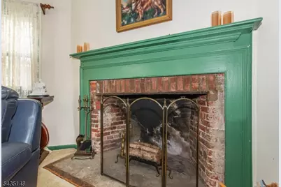 34 Unneberg Ave, Roxbury Township, NJ 07876 - Photo 9