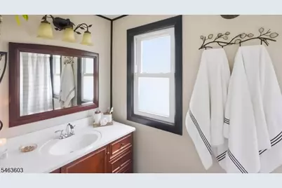 355 Burgess Pl, Clifton, NJ 07011 - Photo 15