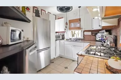 355 Burgess Pl, Clifton, NJ 07011 - Photo 17