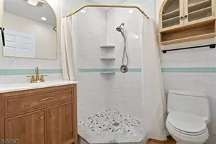 150 Broadway, Clark Township, NJ 07066 - Photo 9