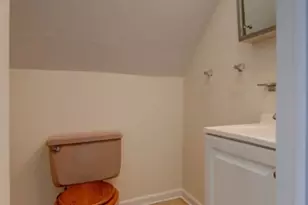 8 Tyler Ct, Clifton, NJ 07012 - Photo 17