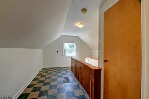 8 Tyler Ct, Clifton, NJ 07012 - Photo 15