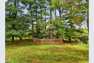 115 Old York Rd, Raritan Township, NJ 08551 - Photo 3