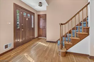 115 Old York Rd, Raritan Township, NJ 08551 - Photo 5
