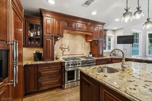 15 Chapel Pl, Wayne, NJ 07470 - Photo 15