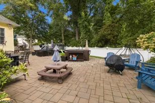 15 Chapel Pl, Wayne, NJ 07470 - Photo 45