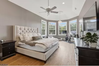 15 Chapel Pl, Wayne, NJ 07470 - Photo 25