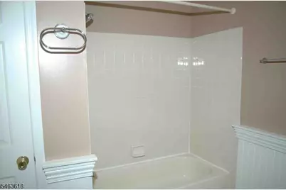 10 Pear Court, Raritan Township, NJ 08822 - Photo 21