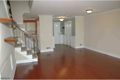 10 Pear Court, Raritan Township, NJ 08822 - Photo 11