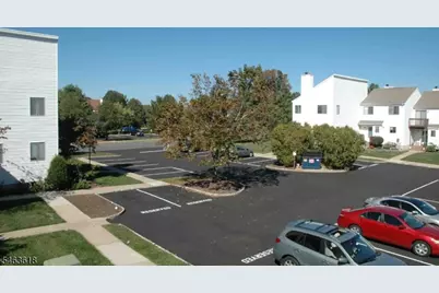10 Pear Court, Raritan Township, NJ 08822 - Photo 23