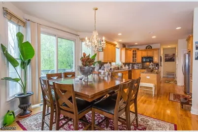 21 Bonnieview Ln, Montville Township, NJ 07082 - Photo 9