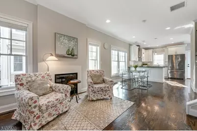 48 Mechanic St, Millburn, NJ 07041 - Photo 3
