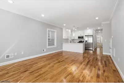 109 N 2nd St #1, Harrison, NJ 07029 - Photo 5