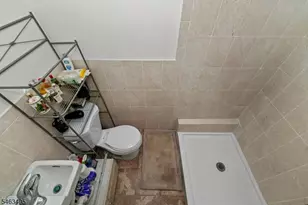 19 Skyland Ave, Wanaque, NJ 07420 - Photo 25