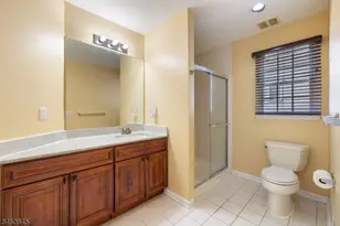 167 Raymound Blvd, Parsippany, NJ 07054 - Photo 35