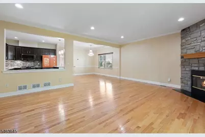 167 Raymound Blvd, Parsippany, NJ 07054 - Photo 23