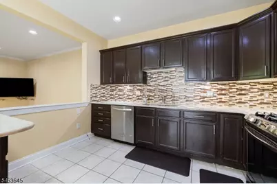 167 Raymound Blvd, Parsippany, NJ 07054 - Photo 15
