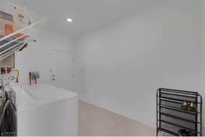 11 Veterans Way #121, Morris Plains, NJ 07950 - Photo 19