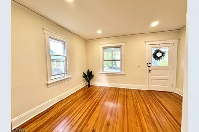 22 Gates Ave, Summit, NJ 07901 - Photo 7
