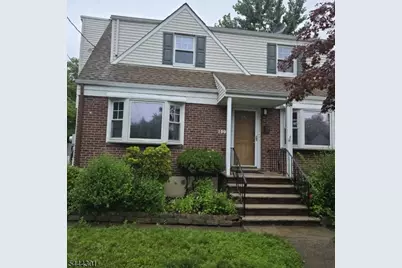 159 Sherwood Ave, Teaneck Township, NJ 07666 - Photo 3