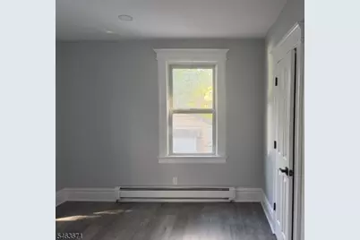 102 Midland Ave, East Orange, NJ 07017 - Photo 5