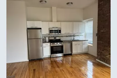1086 S Orange Ave #3, Newark, NJ 07106 - Photo 9