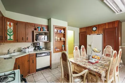 49 Paulison Ave, Passaic, NJ 07055 - Photo 13