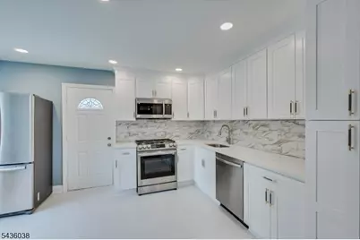 311 W 3rd Ave, Roselle, NJ 07203 - Photo 47