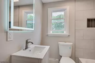 311 W 3rd Ave, Roselle, NJ 07203 - Photo 19