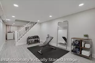 311 W 3rd Ave, Roselle, NJ 07203 - Photo 25