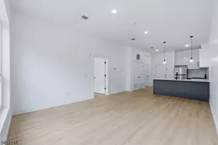 420 River Dr, Passaic, NJ 07055 - Photo 3