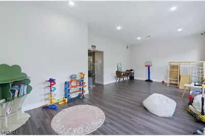 420 River Dr #212, Passaic, NJ 07055 - Photo 15
