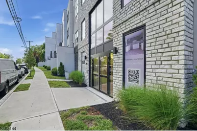 420 River Dr #212, Passaic, NJ 07055 - Photo 21