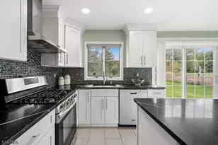 3 Joshua Dr, Hillsborough Township, NJ 08844 - Photo 11