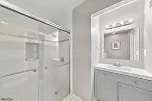 27 Chestnut Ct, Bernards Township, NJ 07920 - Photo 23