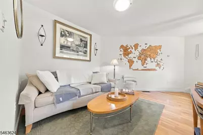 27 Chestnut Ct, Bernards Township, NJ 07920 - Photo 11